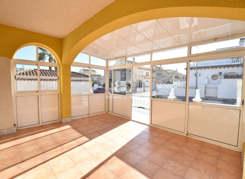 Herverkoop - Herenhuis -
Orihuela Costa - Punta Prima