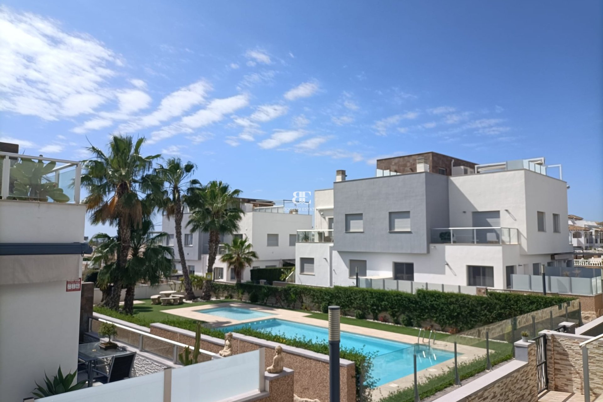 Herverkoop - Herenhuis -
Orihuela Costa - Punta Prima