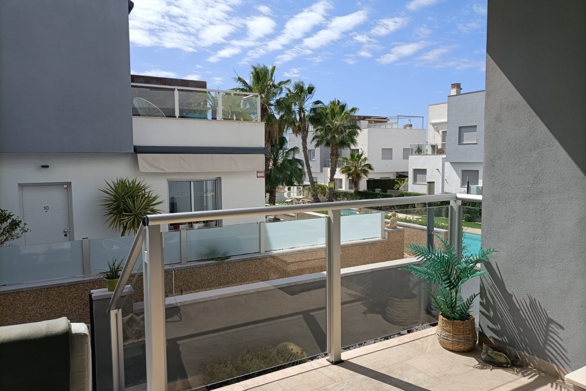 Herverkoop - Herenhuis -
Orihuela Costa - Punta Prima