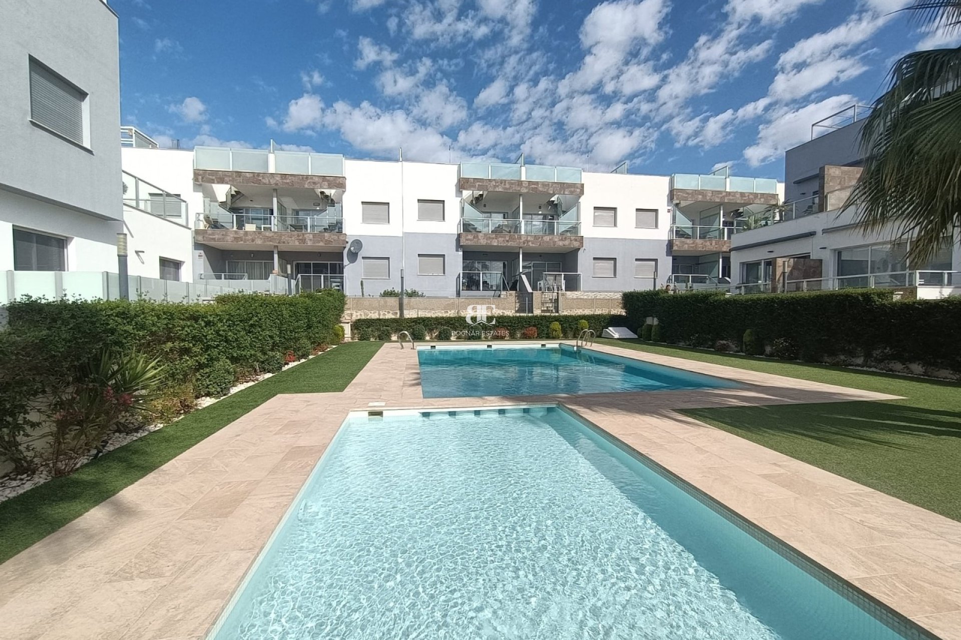 Herverkoop - Herenhuis -
Orihuela Costa - Punta Prima