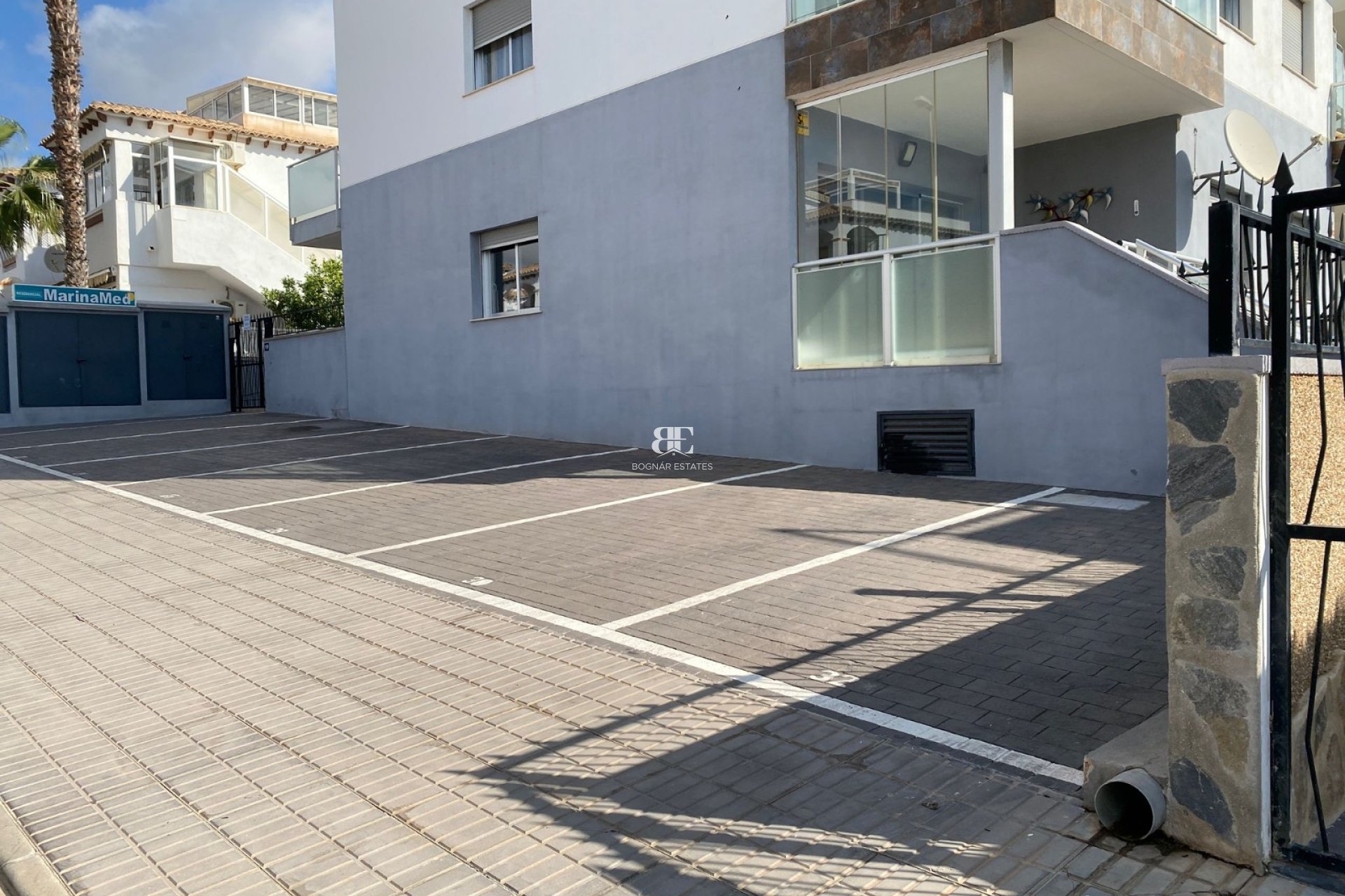 Herverkoop - Herenhuis -
Orihuela Costa - Punta Prima