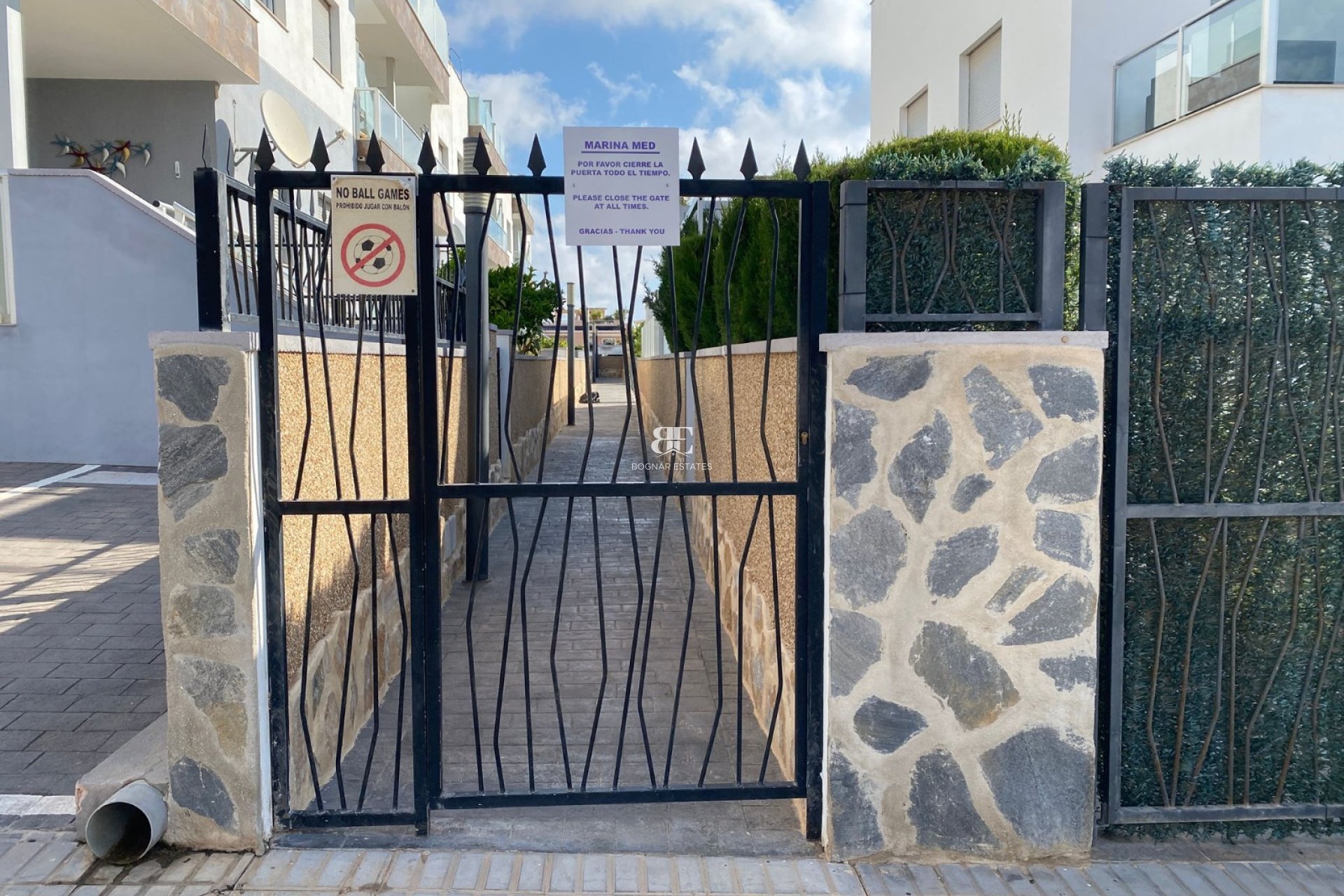 Herverkoop - Herenhuis -
Orihuela Costa - Punta Prima