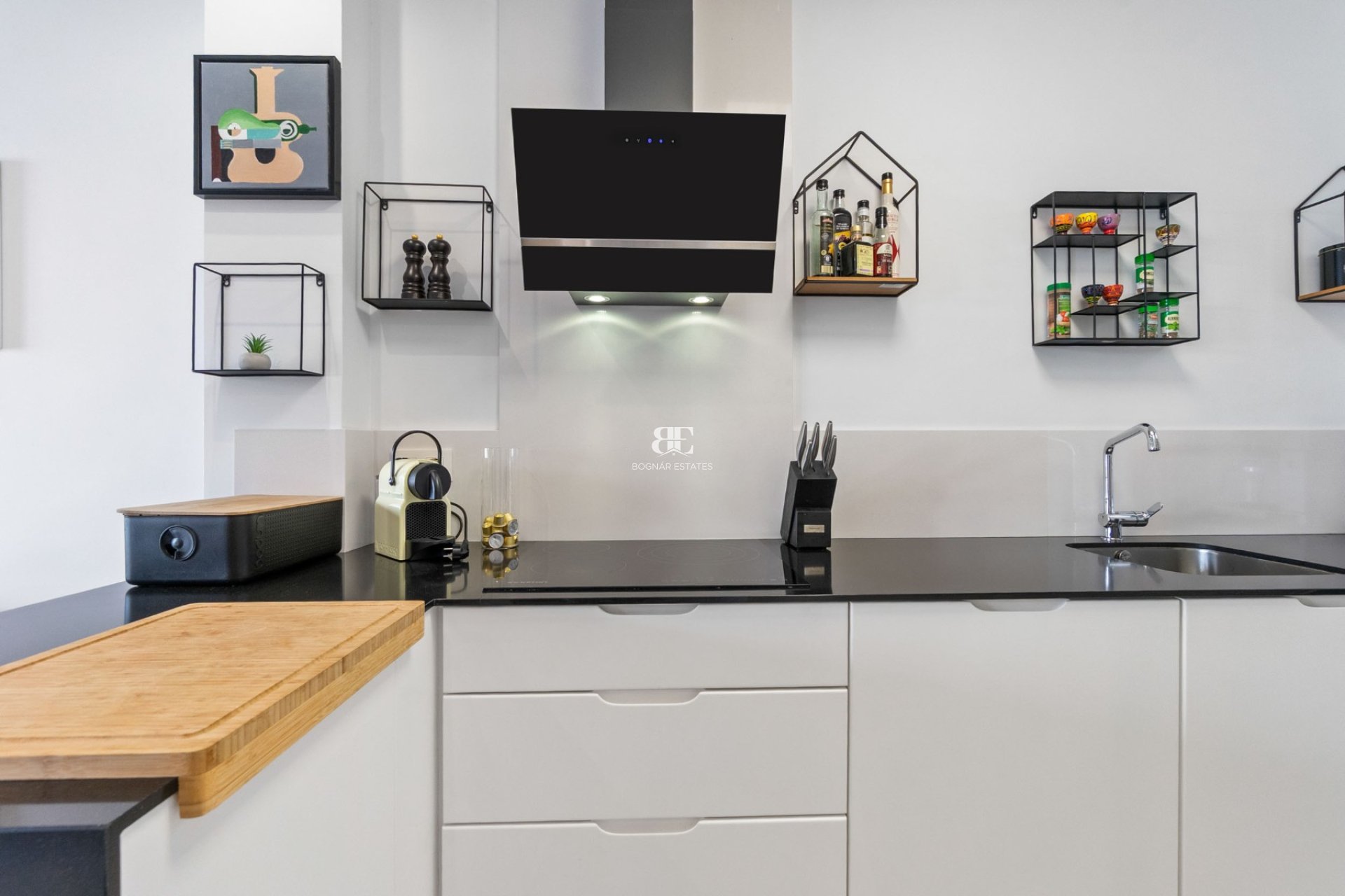 Herverkoop - Herenhuis -
Orihuela Costa - Villamartín