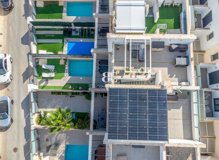 Herverkoop - Herenhuis -
Orihuela Costa - Villamartín