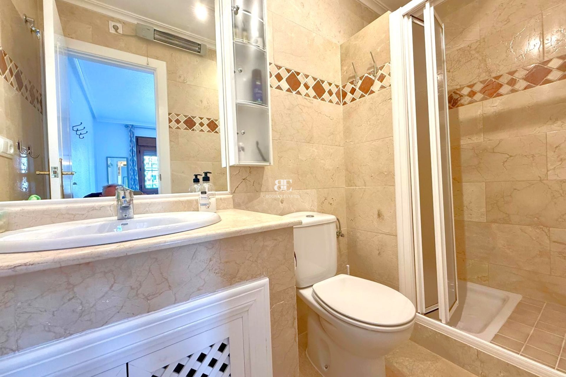 Herverkoop - Herenhuis -
Orihuela Costa - Villamartín