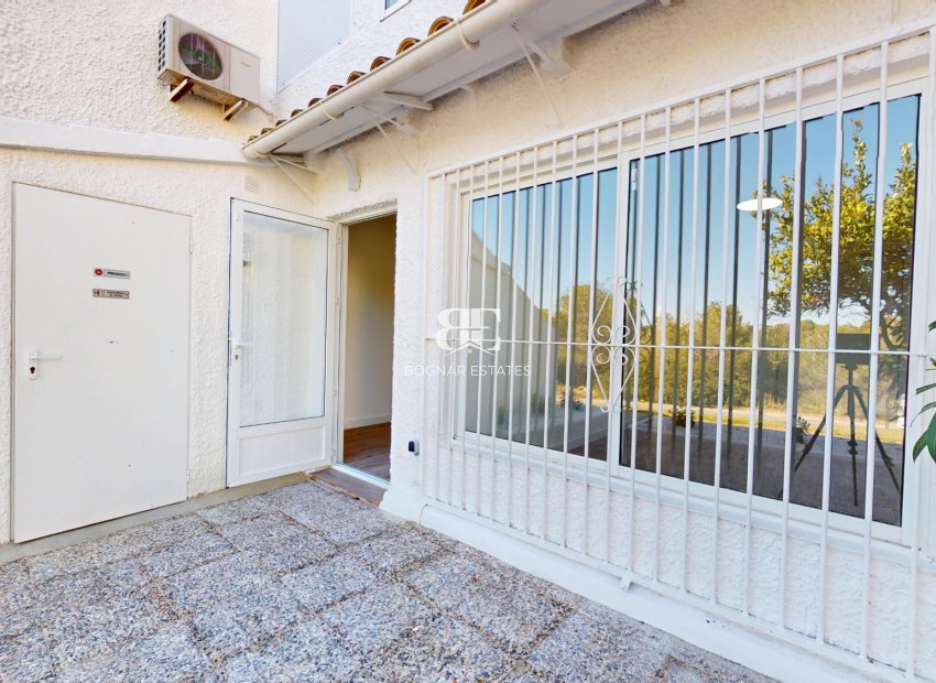 Herverkoop - Herenhuis -
Orihuela Costa - Villamartín