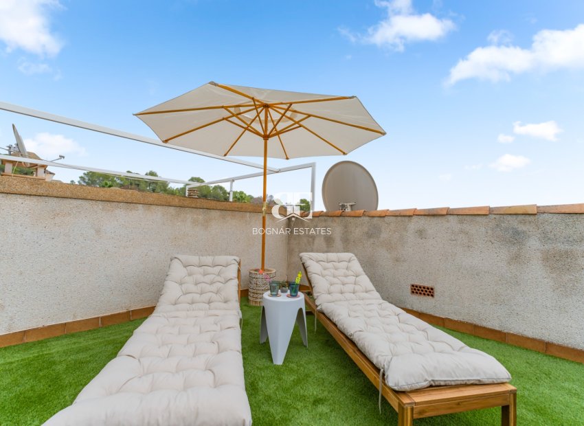 Herverkoop - Herenhuis -
Orihuela Costa - Villamartín