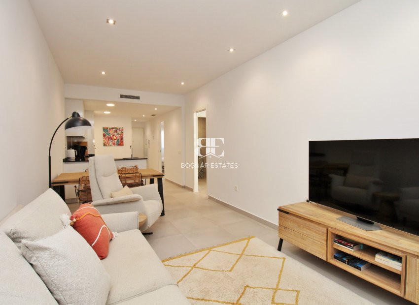 Herverkoop - Herenhuis -
Pilar de la Horadada