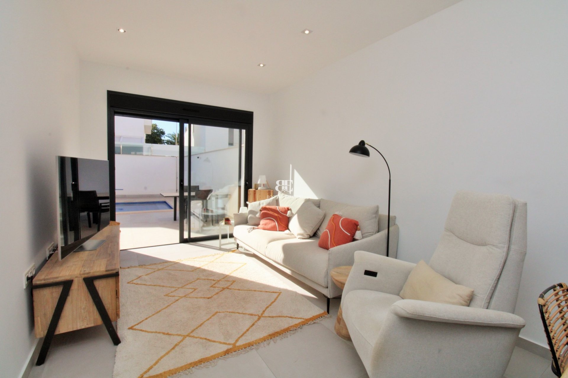 Herverkoop - Herenhuis -
Pilar de la Horadada