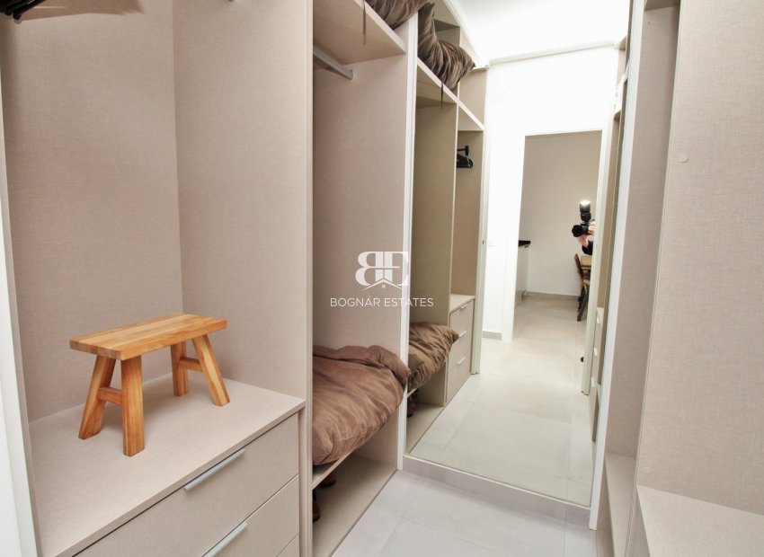 Herverkoop - Herenhuis -
Pilar de la Horadada