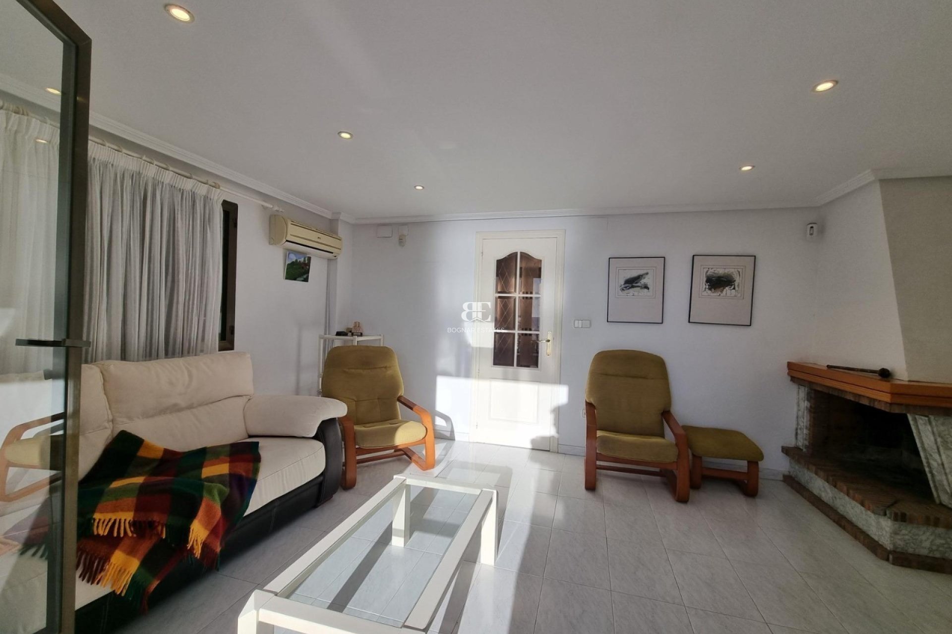 Herverkoop - Herenhuis -
Santa Pola - Playa del Este