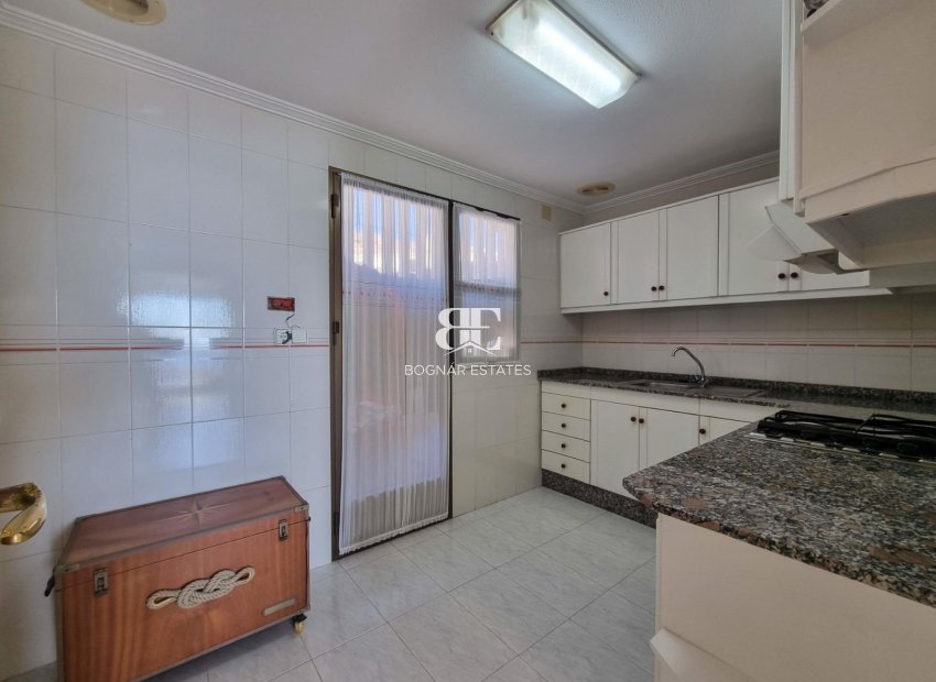 Herverkoop - Herenhuis -
Santa Pola - Playa del Este