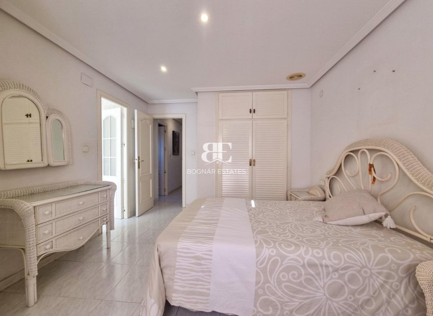 Herverkoop - Herenhuis -
Santa Pola - Playa del Este