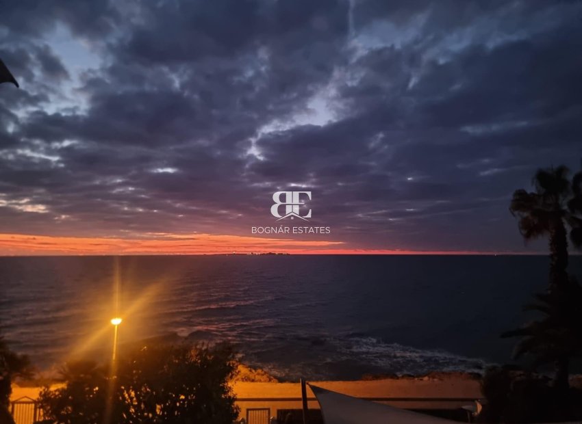 Herverkoop - Herenhuis -
Santa Pola - Playa del Este