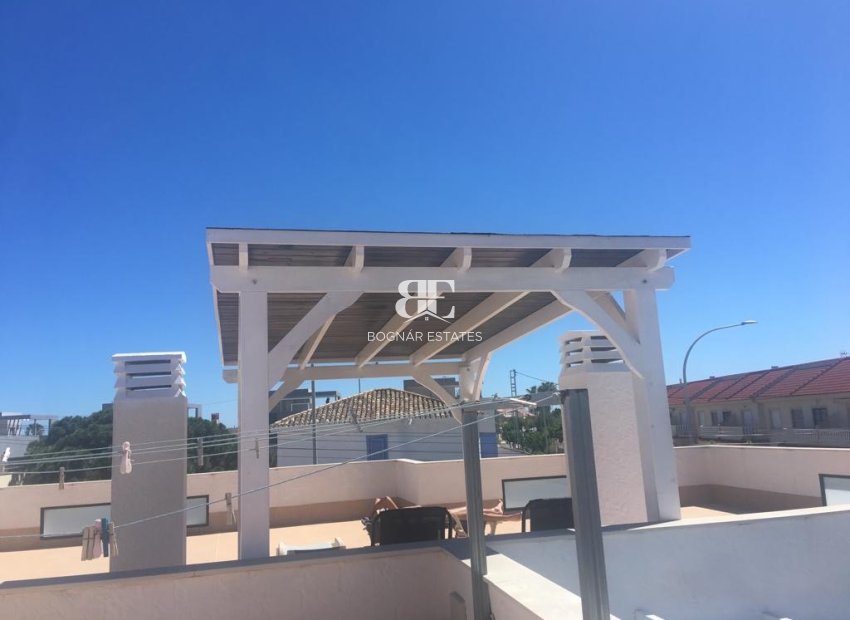 Herverkoop - Herenhuis -
Torre de la Horadada - Mil Palmeras