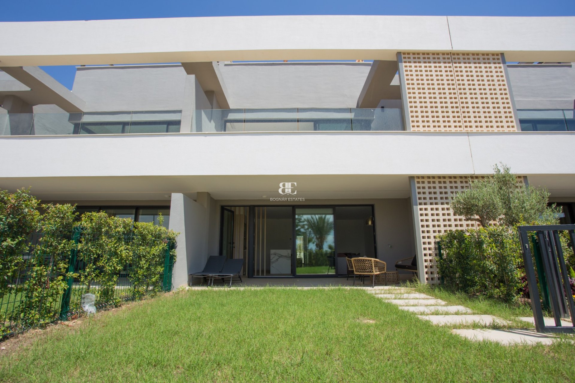 Herverkoop - Herenhuis -
Torre Pacheco - Santa Rosalia