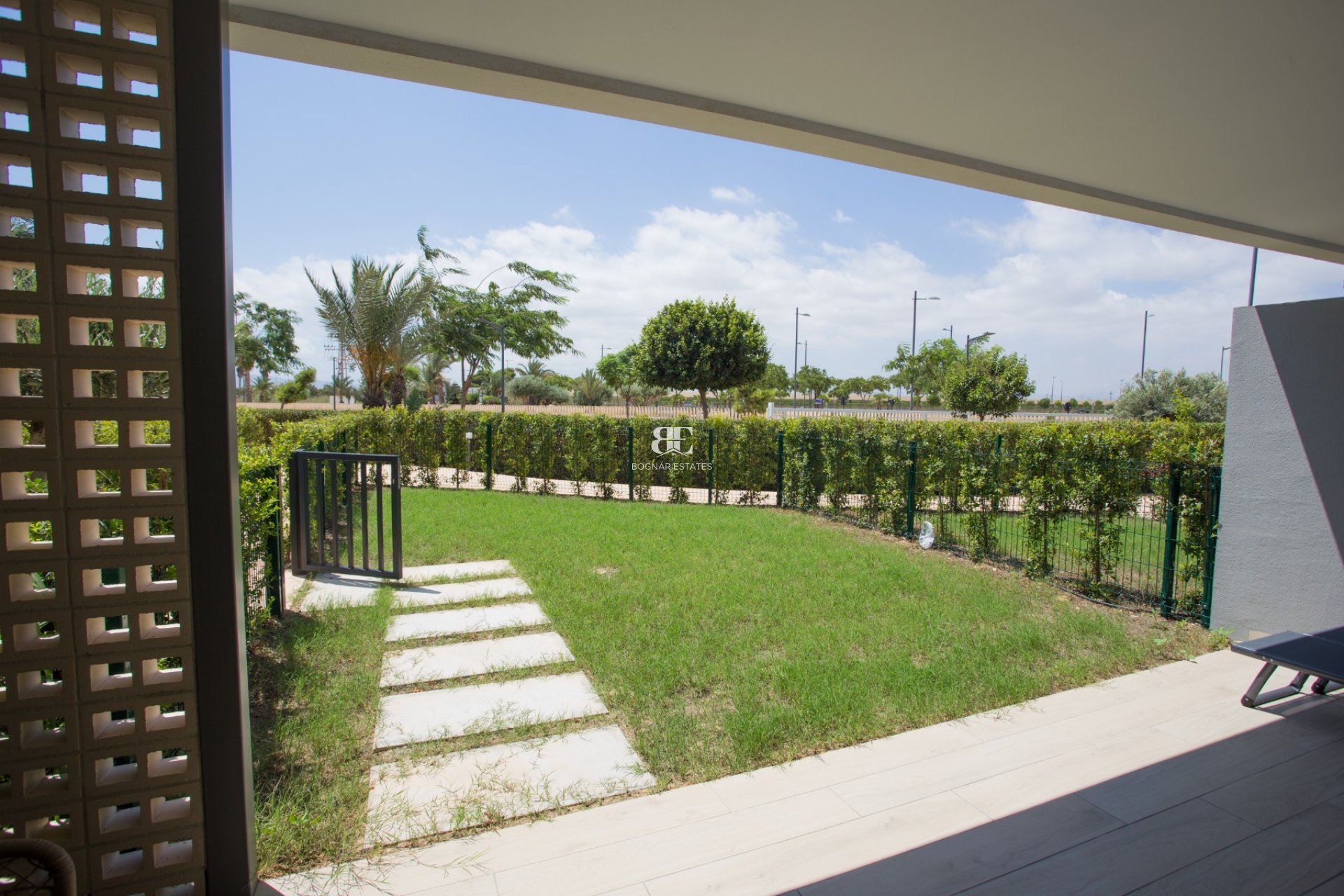 Herverkoop - Herenhuis -
Torre Pacheco - Santa Rosalia