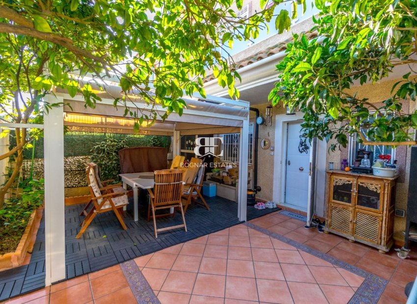 Herverkoop - Herenhuis -
Torrevieja - Aguas Nuevas