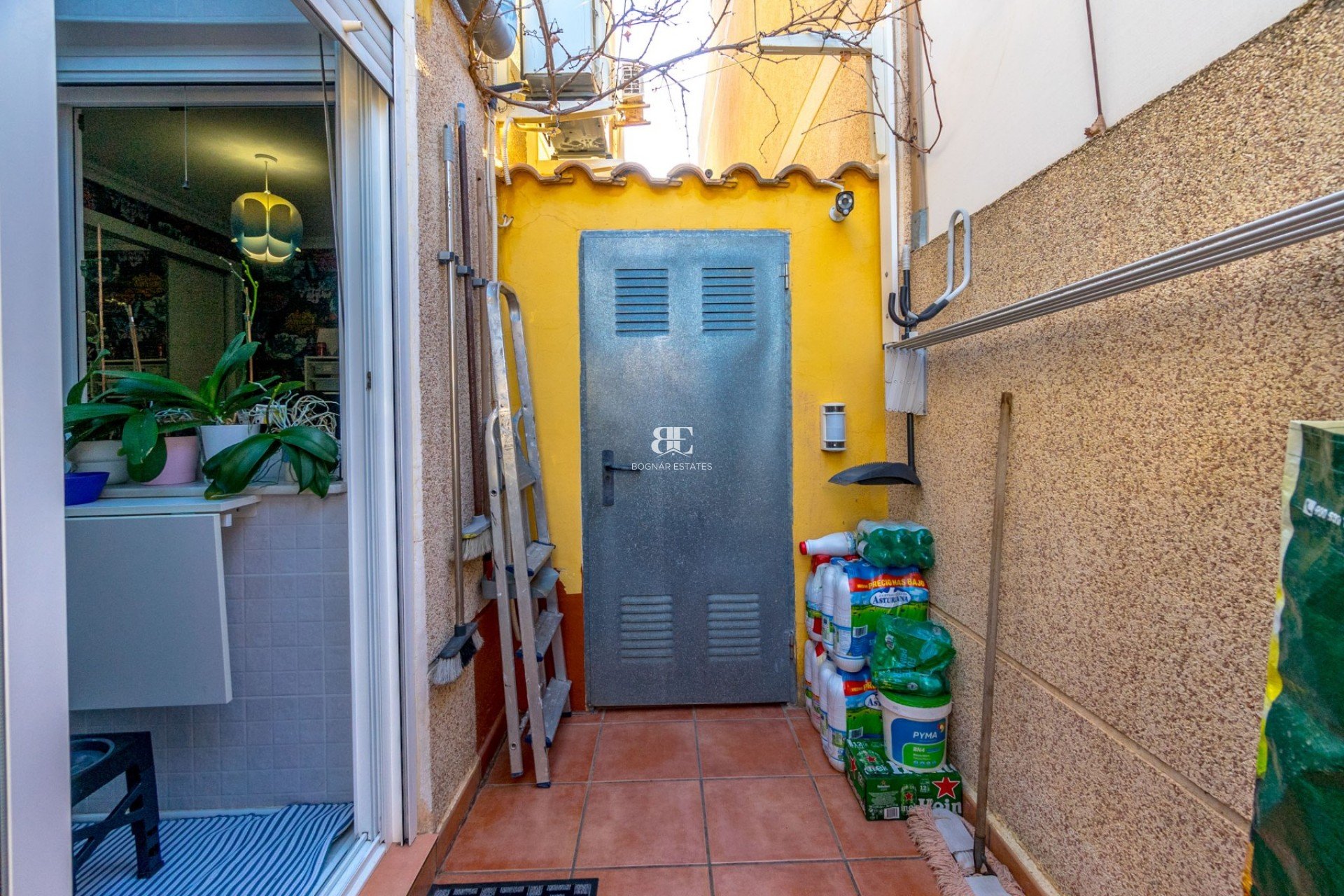 Herverkoop - Herenhuis -
Torrevieja - Aguas Nuevas