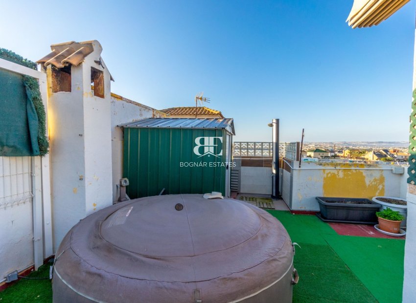 Herverkoop - Herenhuis -
Torrevieja - Aguas Nuevas