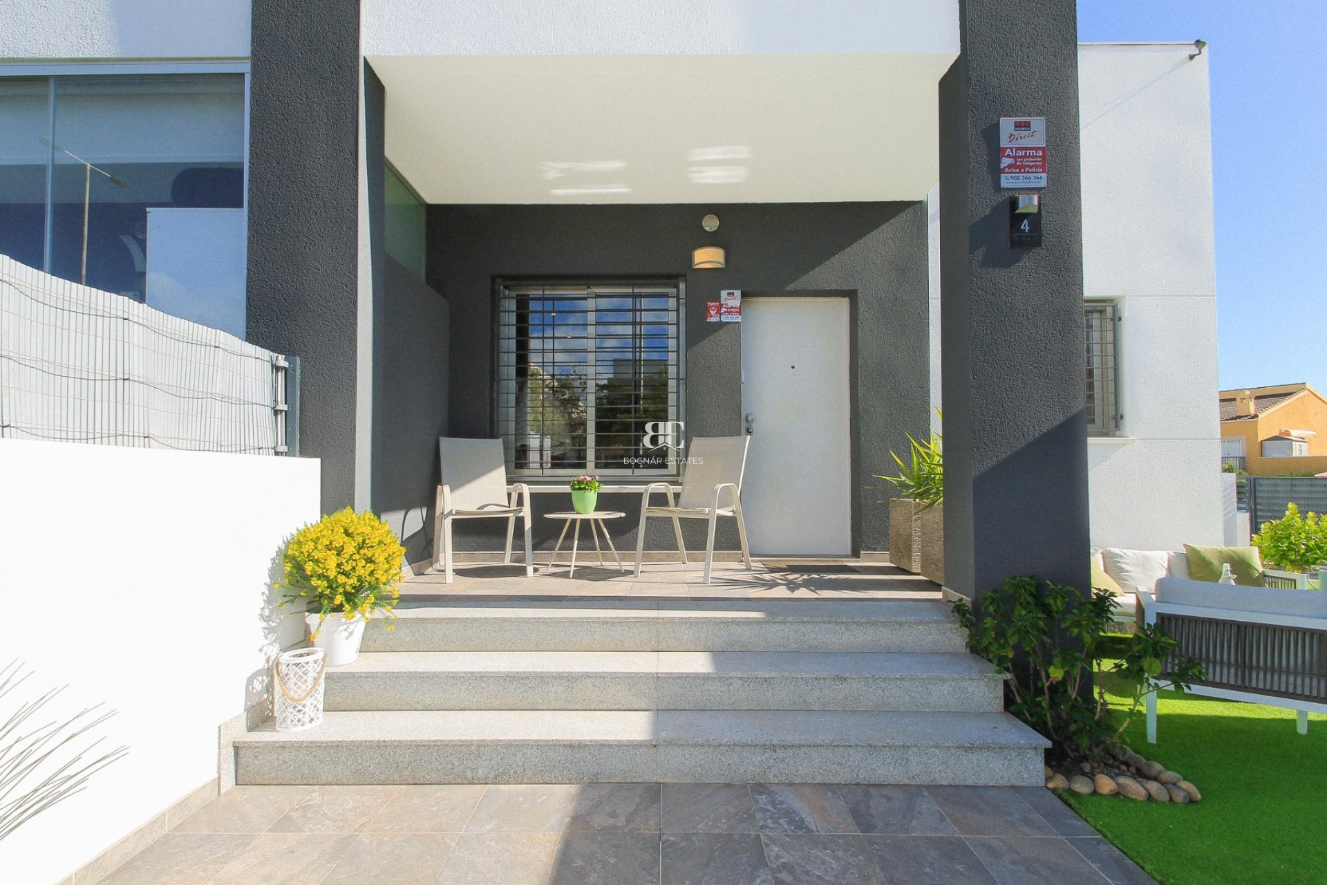 Herverkoop - Herenhuis -
Torrevieja - Aguas Nuevas