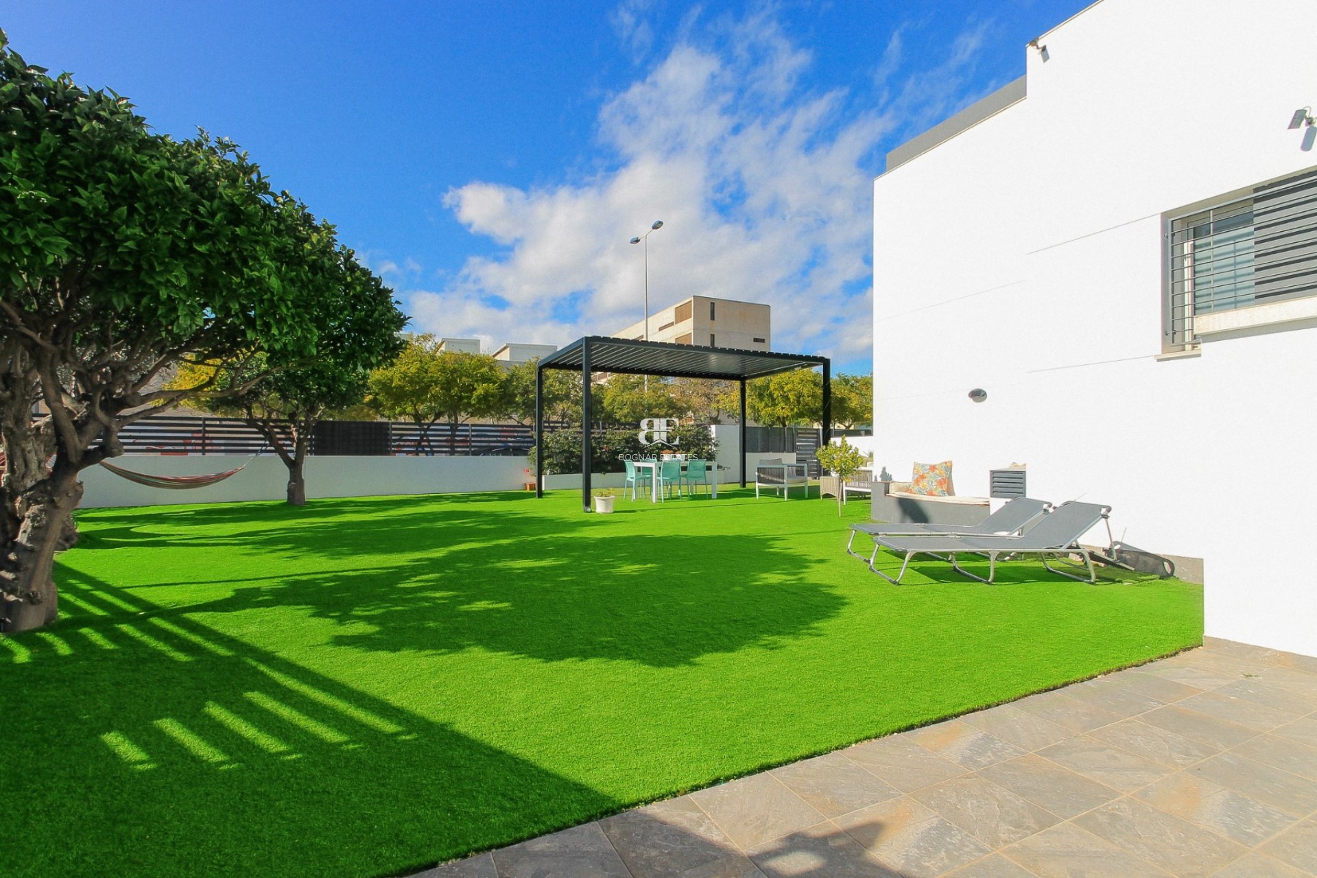 Herverkoop - Herenhuis -
Torrevieja - Aguas Nuevas