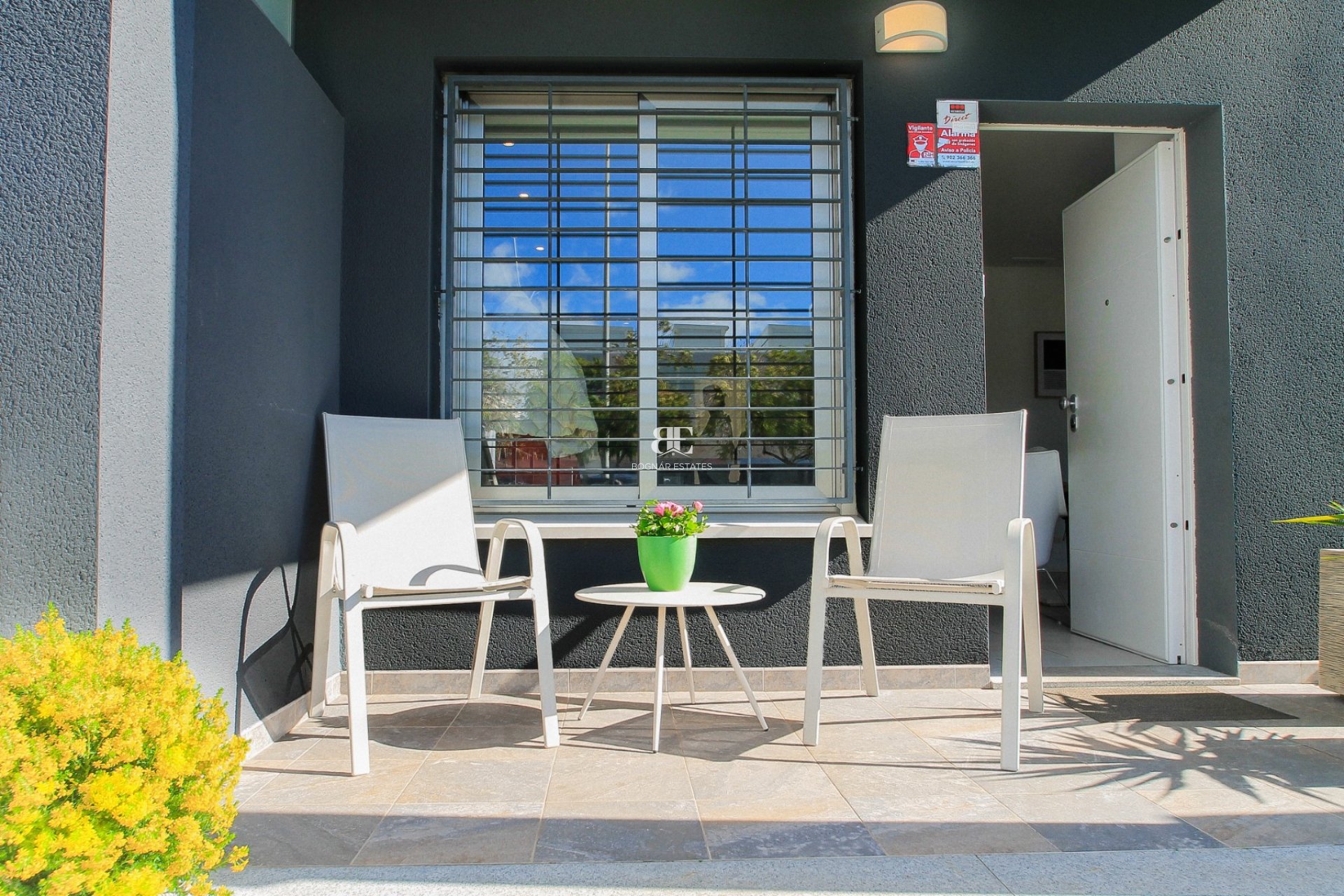 Herverkoop - Herenhuis -
Torrevieja - Aguas Nuevas