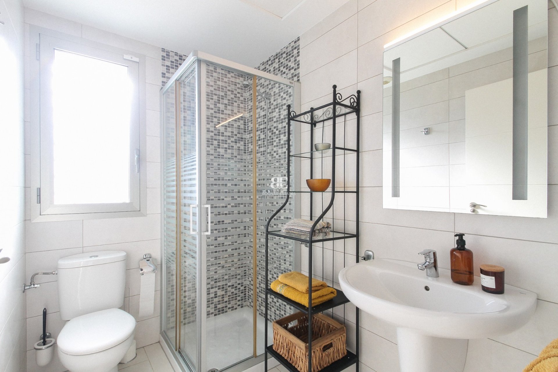 Herverkoop - Herenhuis -
Torrevieja - Aguas Nuevas