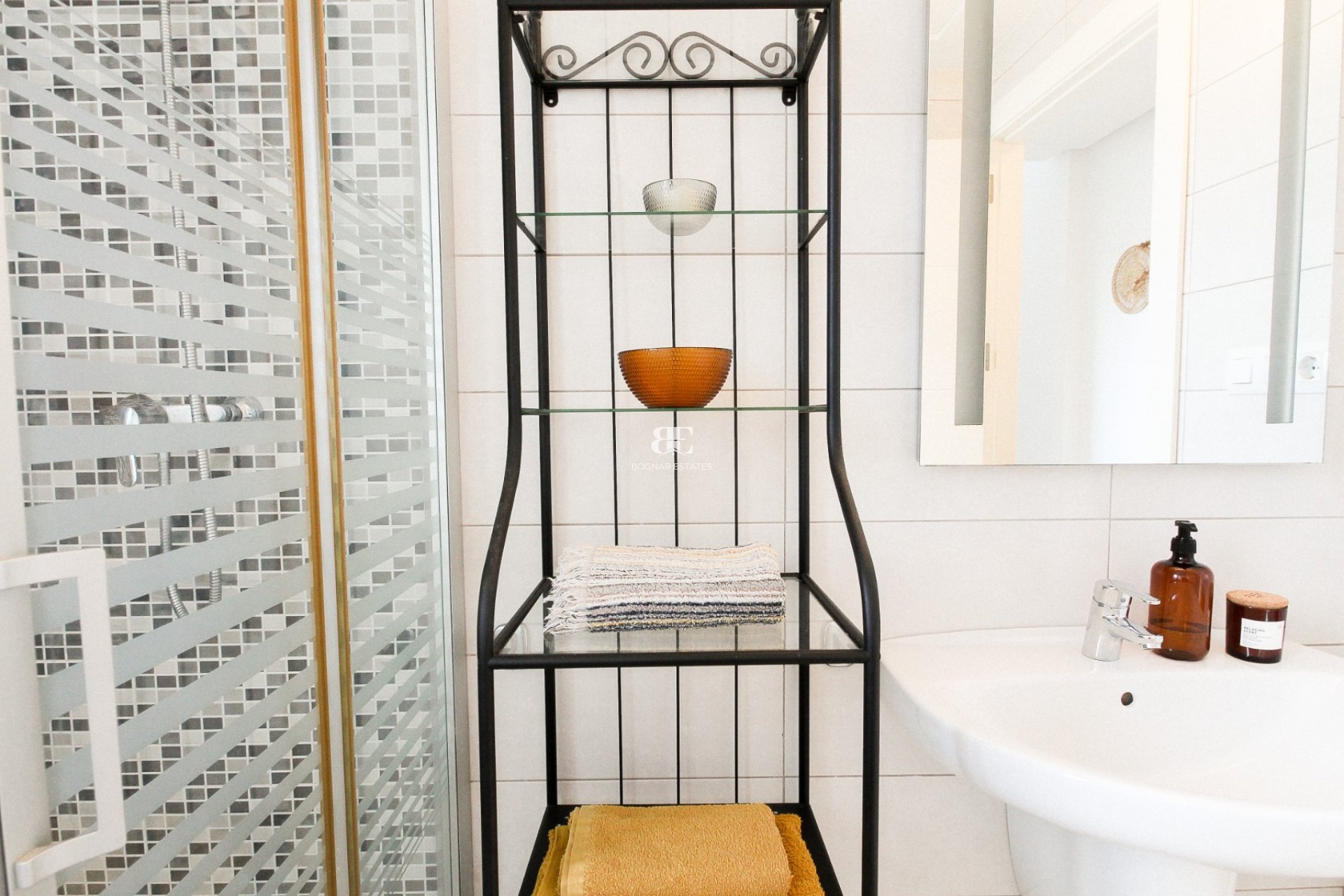 Herverkoop - Herenhuis -
Torrevieja - Aguas Nuevas