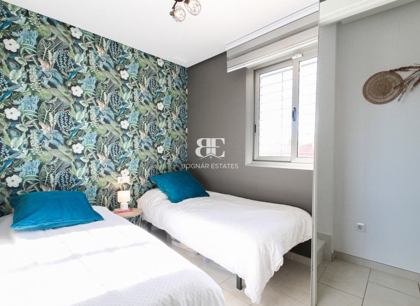 Herverkoop - Herenhuis -
Torrevieja - Aguas Nuevas