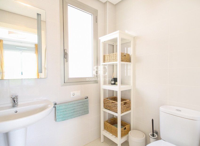 Herverkoop - Herenhuis -
Torrevieja - Aguas Nuevas