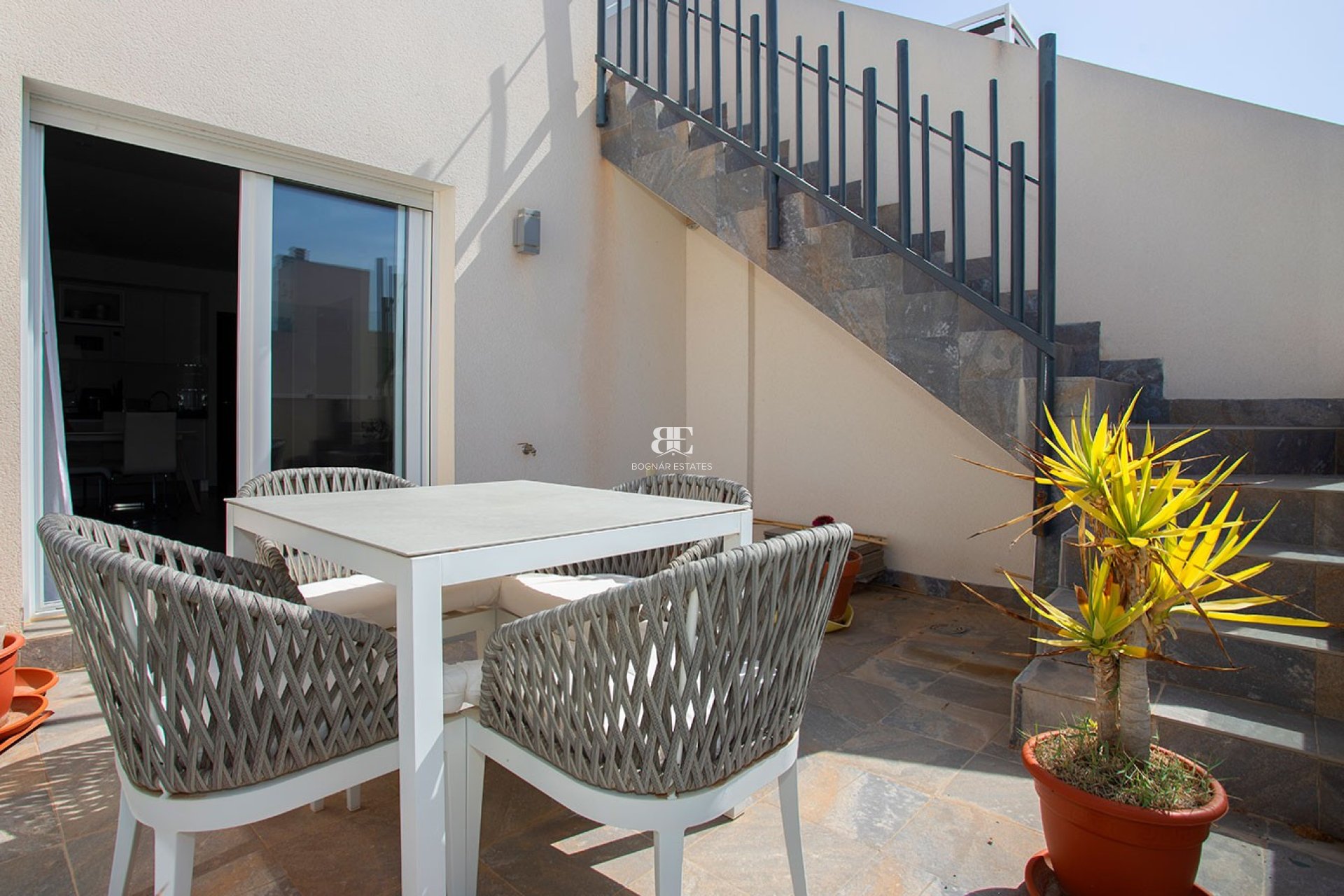 Herverkoop - Herenhuis -
Torrevieja - Aguas Nuevas