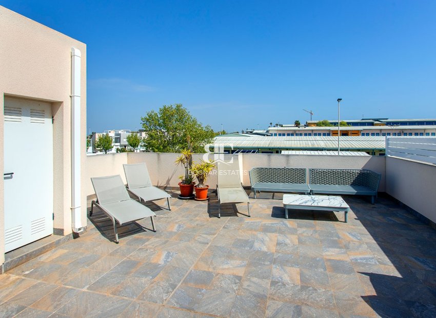 Herverkoop - Herenhuis -
Torrevieja - Aguas Nuevas