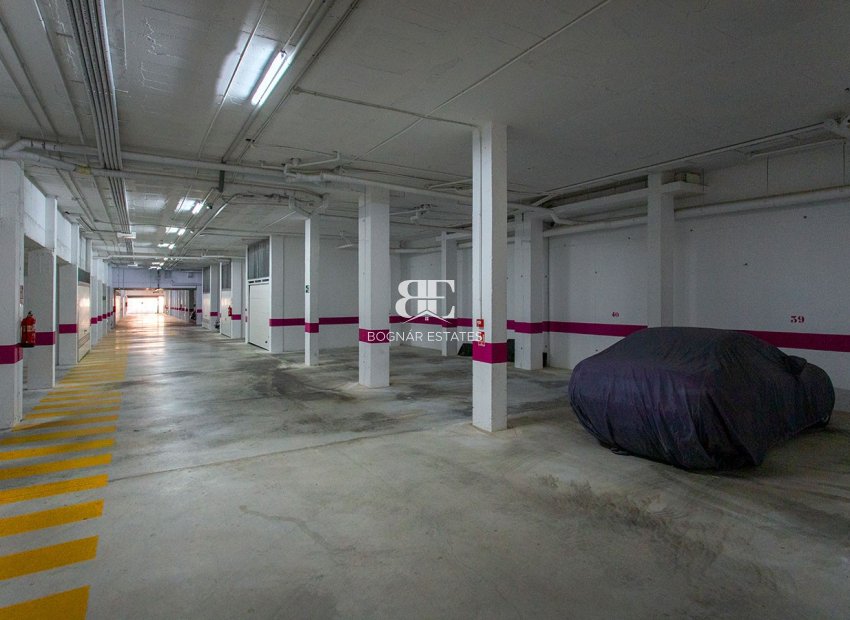 Herverkoop - Herenhuis -
Torrevieja - Aguas Nuevas