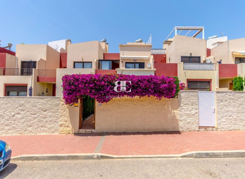 Herverkoop - Herenhuis -
Torrevieja - Aguas Nuevas