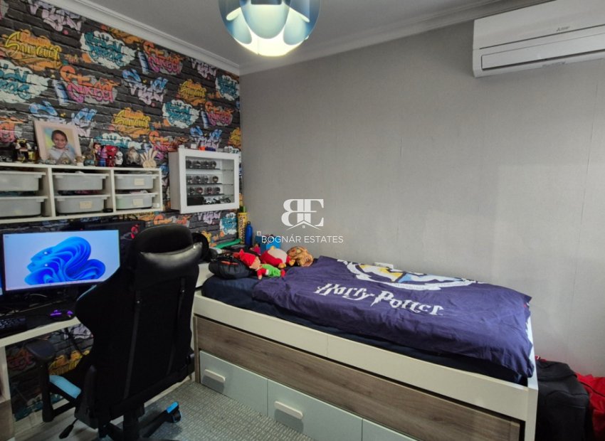 Herverkoop - Herenhuis -
Torrevieja - Costa Blanca Sur