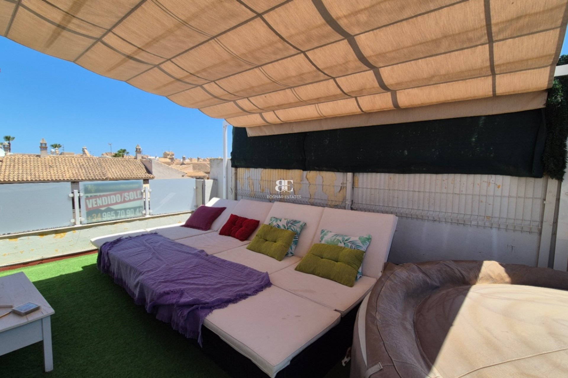 Herverkoop - Herenhuis -
Torrevieja - Costa Blanca Sur