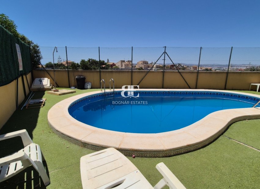 Herverkoop - Herenhuis -
Torrevieja - Costa Blanca Sur