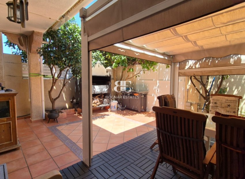 Herverkoop - Herenhuis -
Torrevieja - Costa Blanca Sur