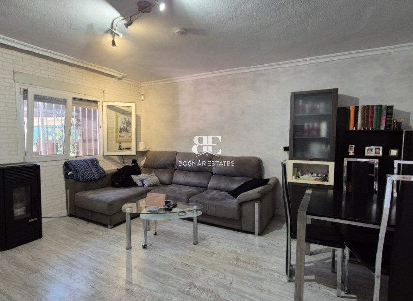 Herverkoop - Herenhuis -
Torrevieja - Costa Blanca