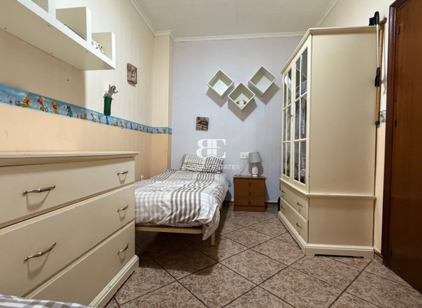 Herverkoop - Herenhuis -
Torrevieja - Costa Blanca