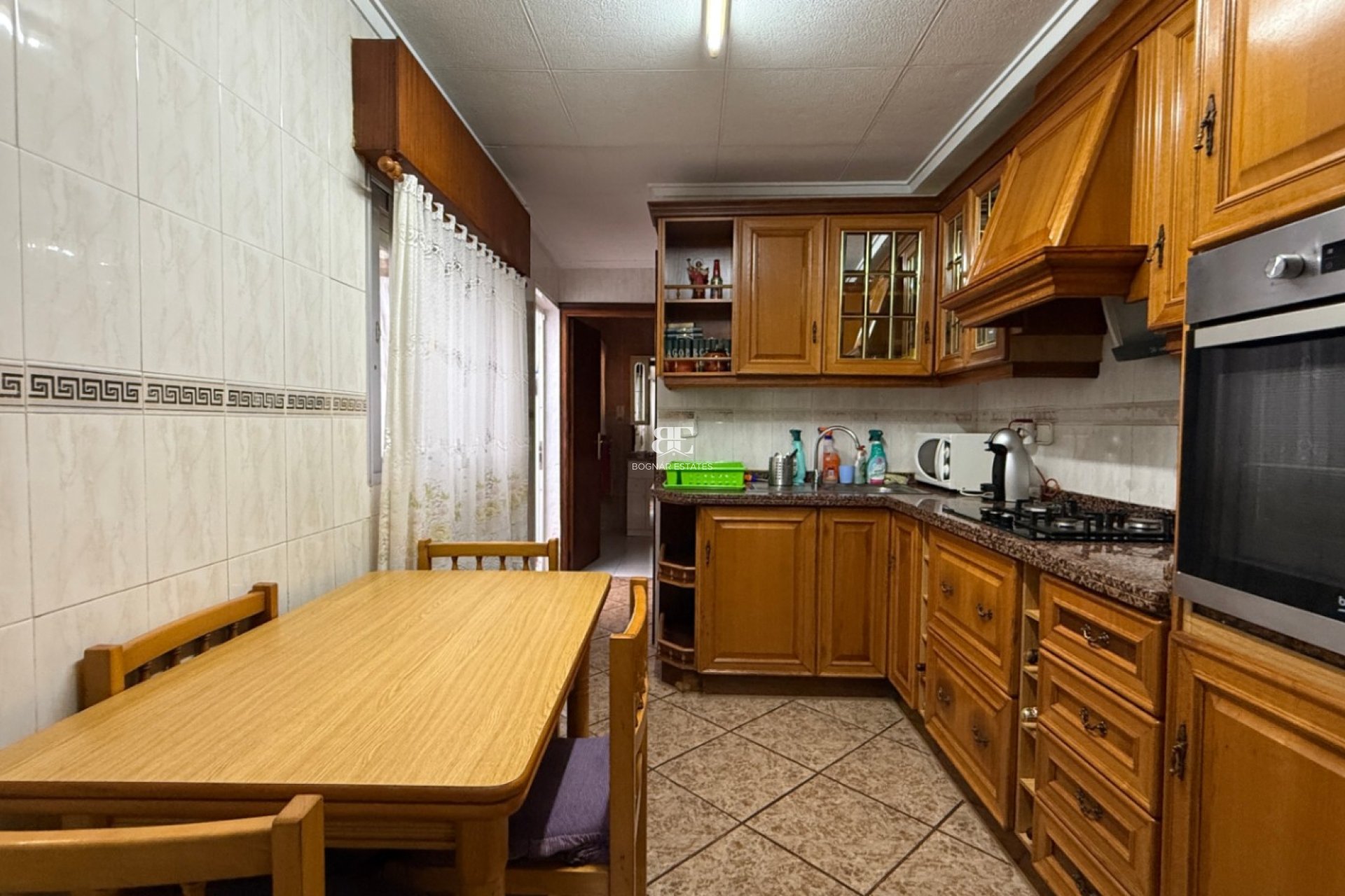 Herverkoop - Herenhuis -
Torrevieja - Costa Blanca