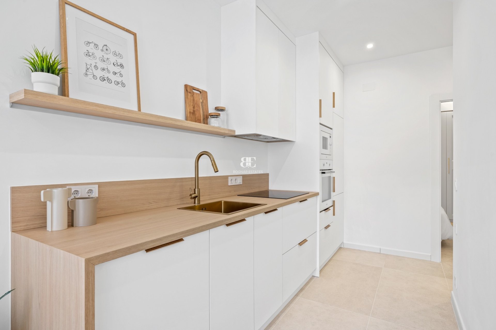 Herverkoop - Herenhuis -
Torrevieja - El Chaparral