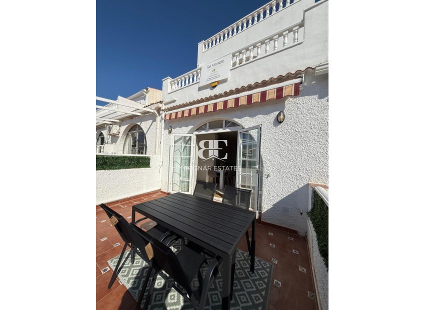 Herverkoop - Herenhuis -
Torrevieja - La Siesta - El Salado -  Torreta