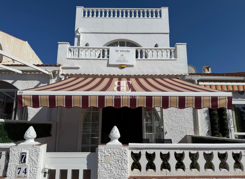 Herverkoop - Herenhuis -
Torrevieja - La Siesta - El Salado -  Torreta