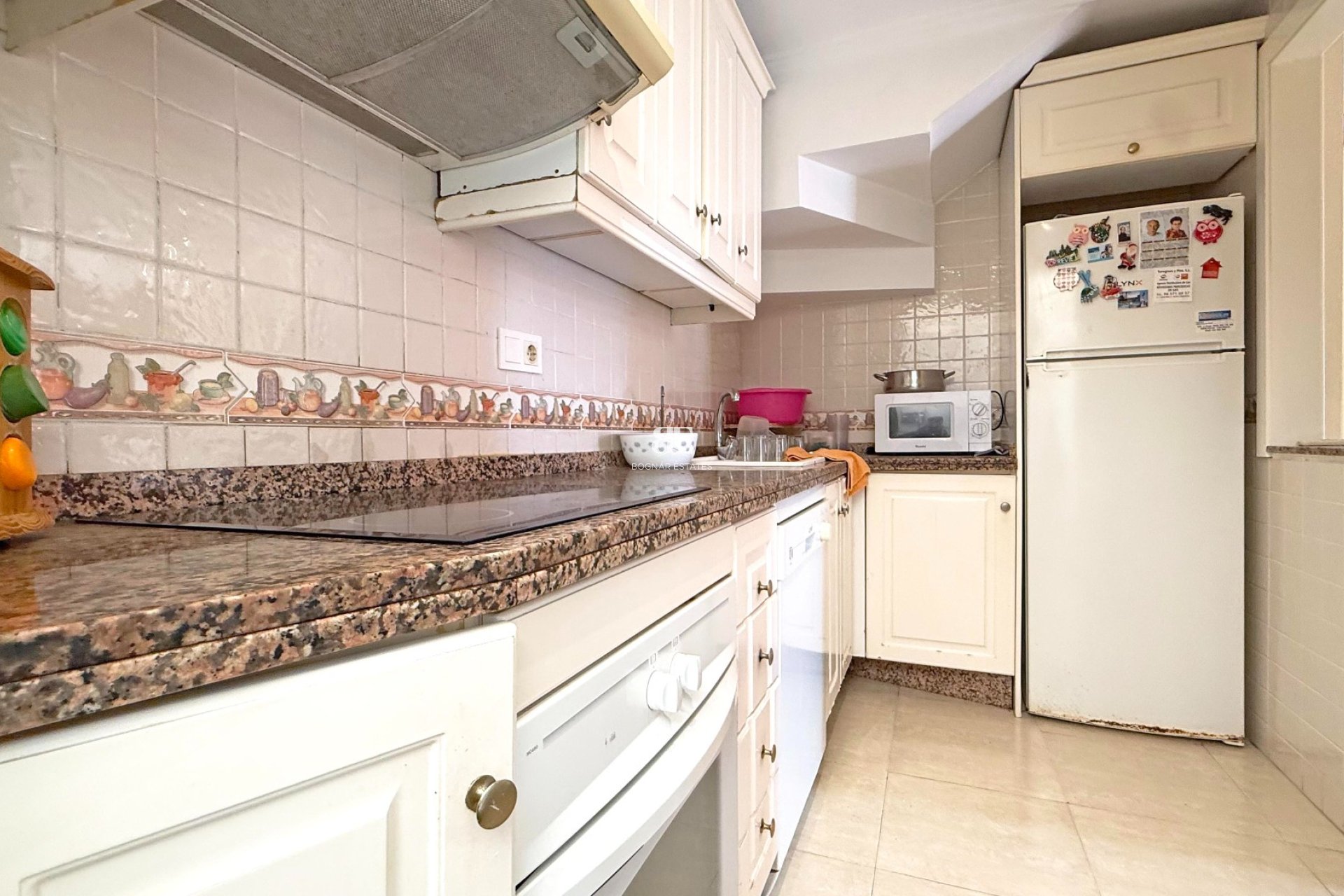 Herverkoop - Herenhuis -
Torrevieja - La Siesta