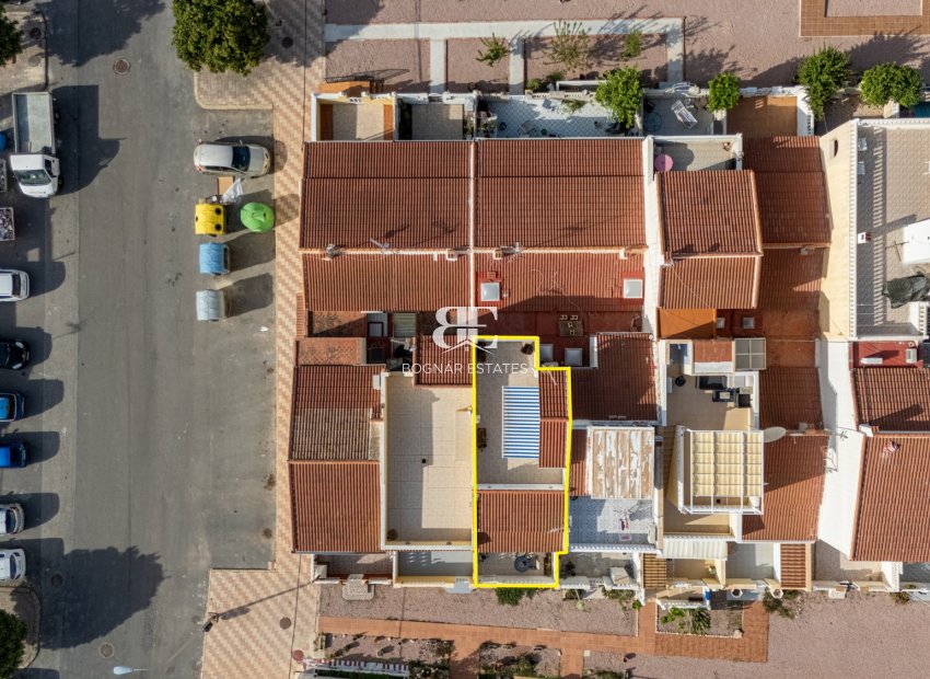 Herverkoop - Herenhuis -
Torrevieja - La Siesta