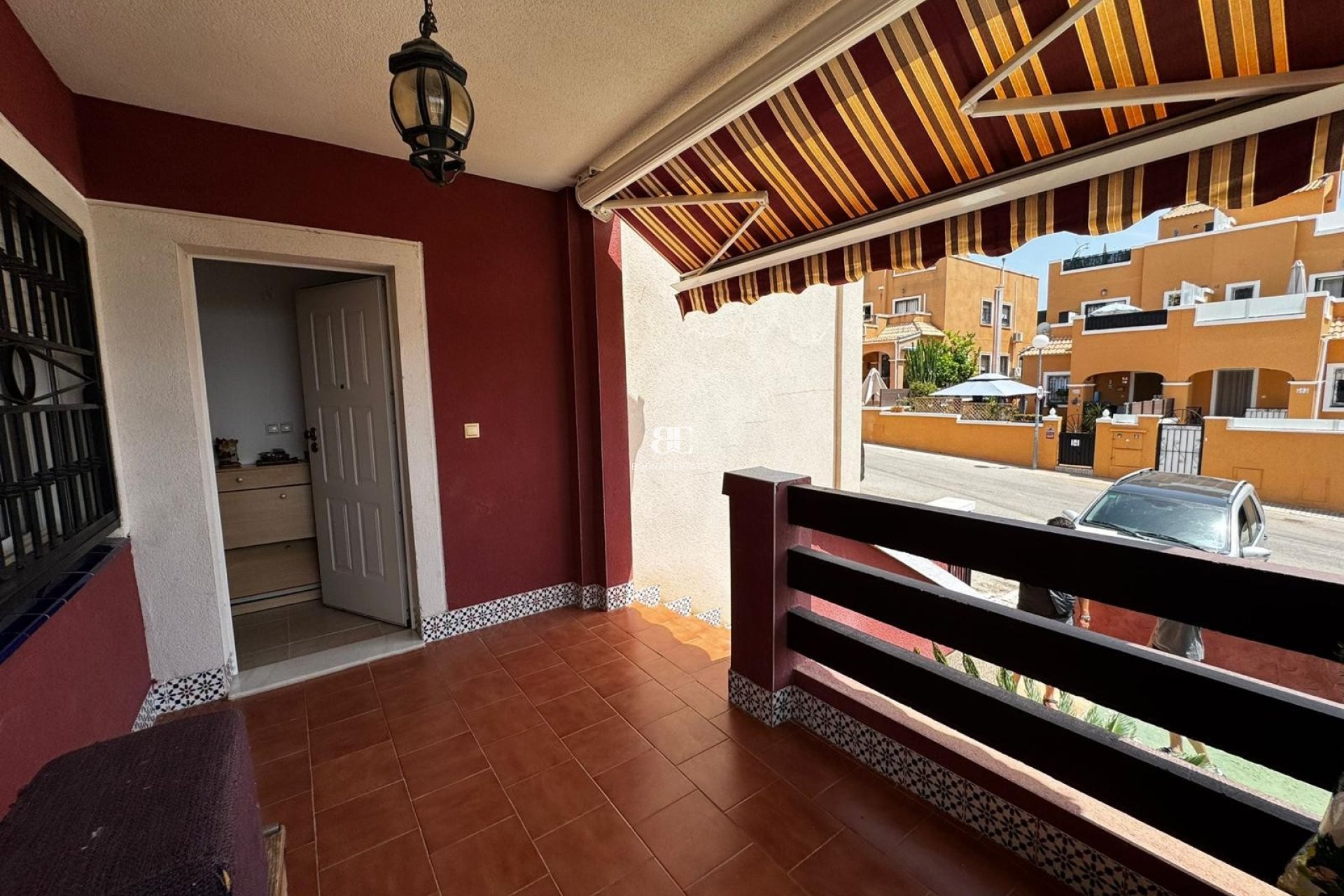 Herverkoop - Herenhuis -
Torrevieja - Los Altos