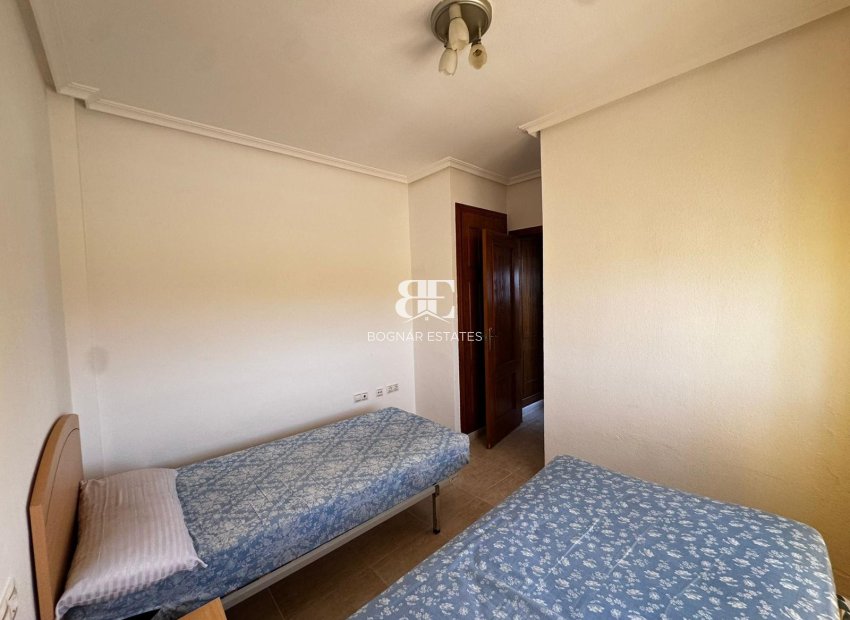 Herverkoop - Herenhuis -
Torrevieja - Los Altos