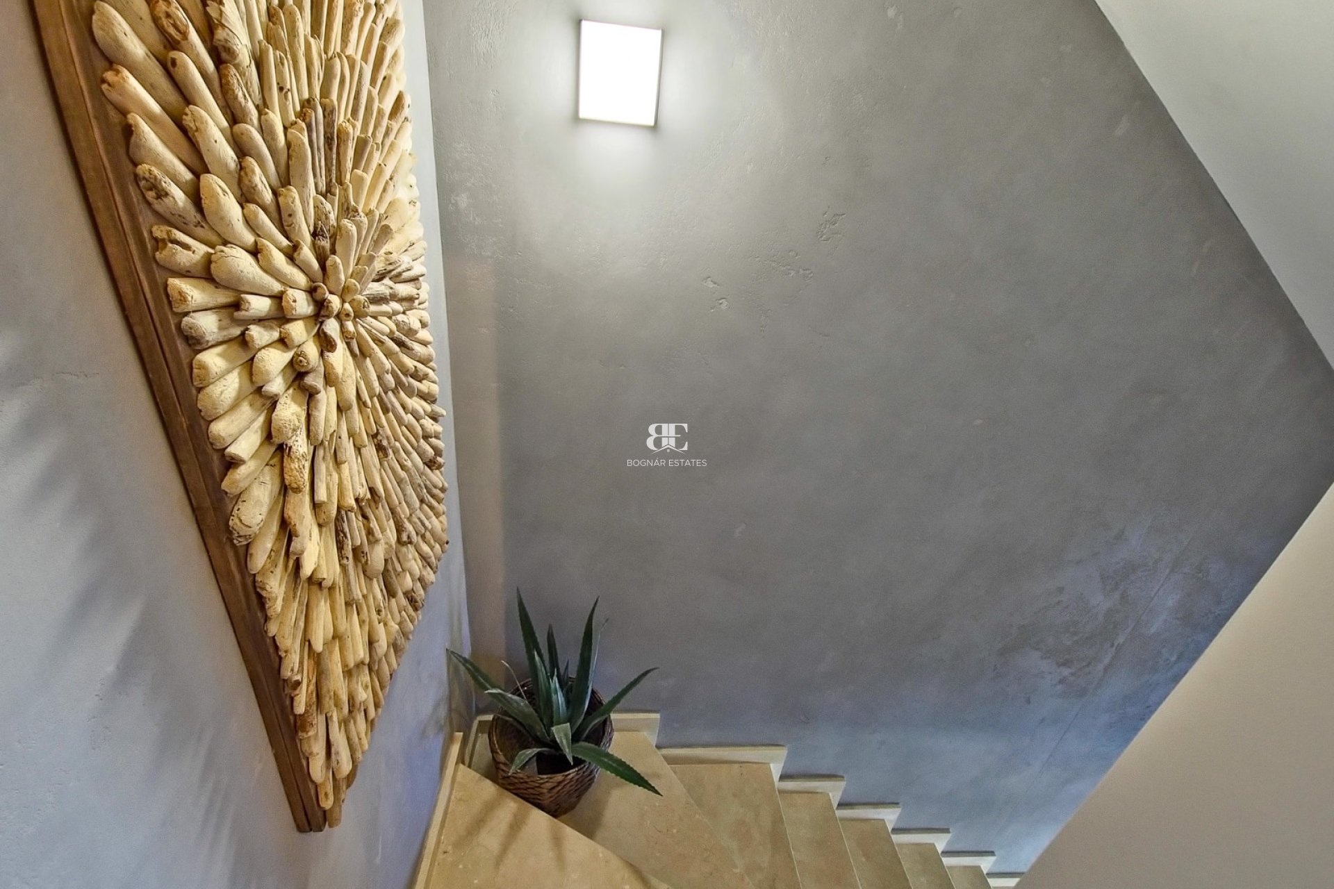 Herverkoop - Herenhuis -
Torrevieja - Los Balcones